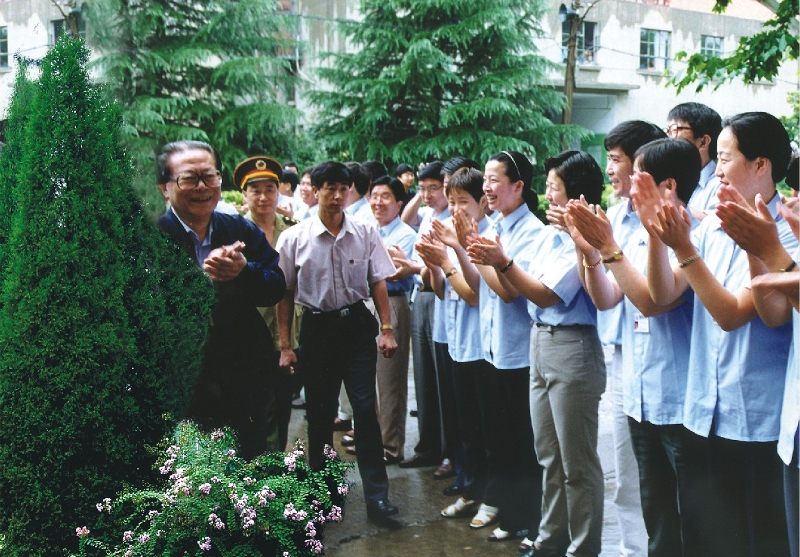 1999������������Ӳ�ΰ�¹���