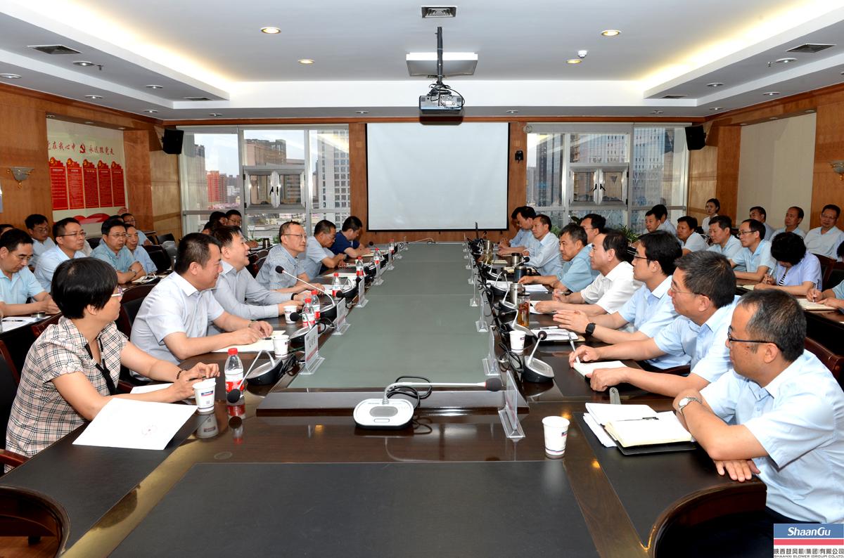 �������� �������� �����й���ί����ΰ�¹���������Ҫ�򵼵������