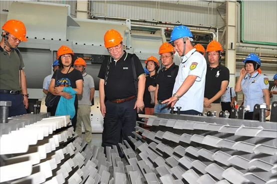 ��ΰ�ƣ�ʯ����ҵ���ͻ����������������������������������ΰ�¹�������ʮ���������г��ռ�