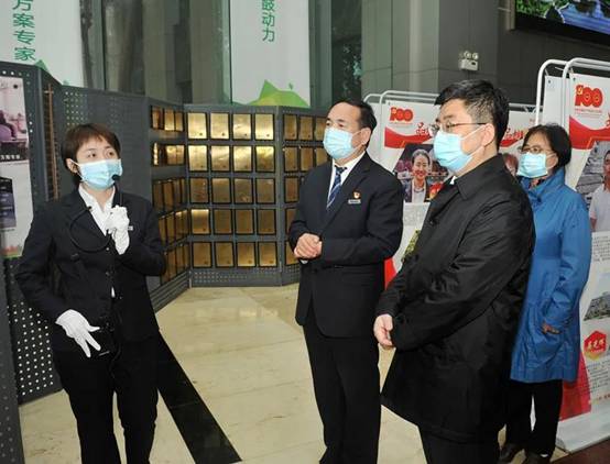 ����Ч����ҵ˾˾���´���һ����ΰ�¹����������