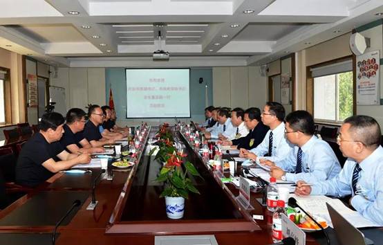 �䰲��ί����ǡ�������������ǡ��г���־��һ��ݰ��ΰ�¹����������